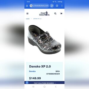 Dansko XP 2.0 Clogs for Women New in box size 39